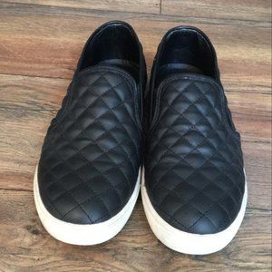 Steve Madden Slip-Ons (Ecentrcq Black) - SIZE 10